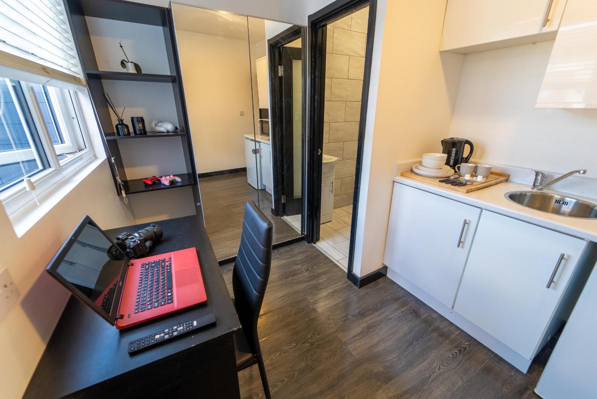 Stay Sa Equipped Studios Next To Uob And Qe! Birmingham Quarto foto